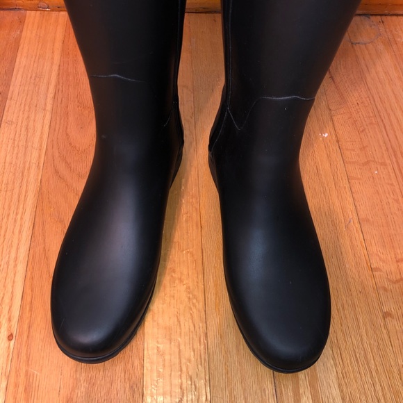 Hunter Tall Waterproof Rain Boot - Picture 7 of 7